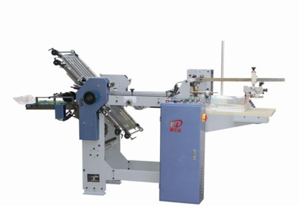 Fsd364 / 474 (4 comb + 0 knife) automatic folding machine